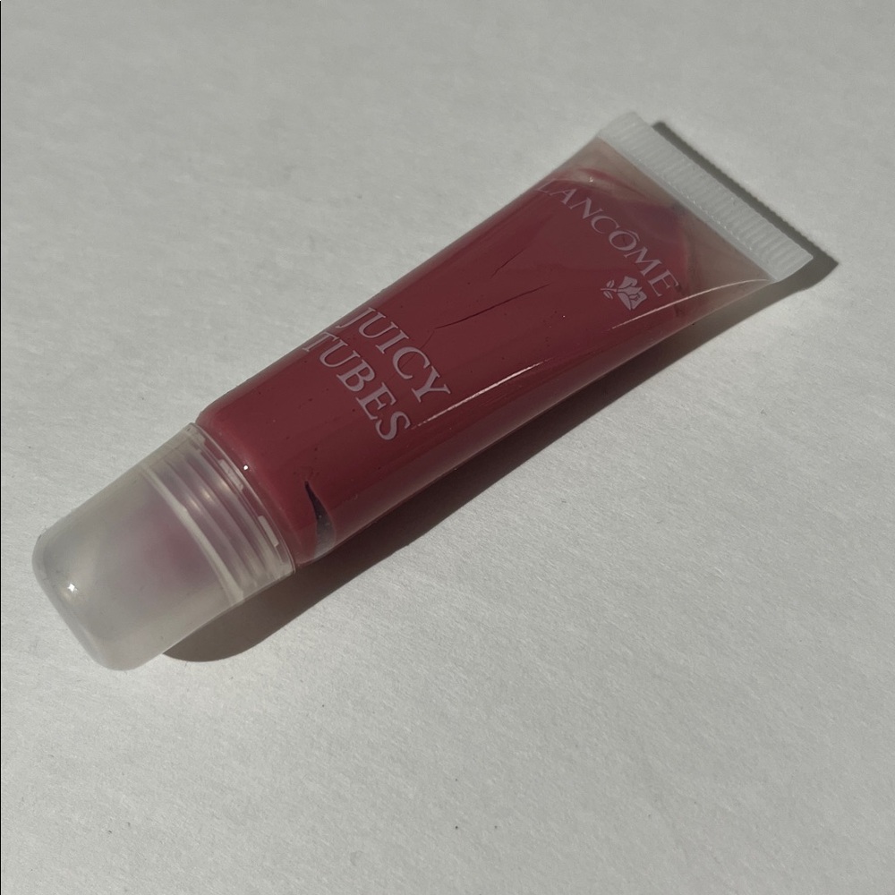Lancome Juicy Tubes Ultra Shiny Lip Gloss in Tickled Pink .33